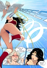 Wonder Woman's strange felt : page 4